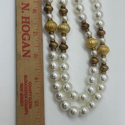 Lot 24: Vintage Faux Pearl Chunky Costume Jewelry Set