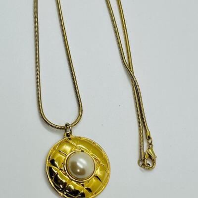Lot 25: Vintage Costume Jewelry, Liz Claiborne and More