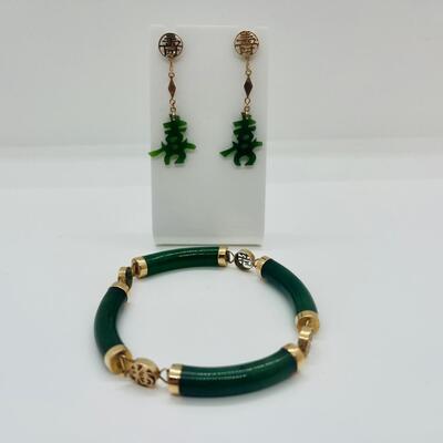 Lot 26: 14k Gold Luck and Prosperity Jade Bracelet and Pierced Earrings