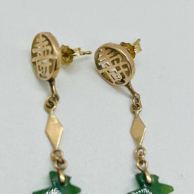 Lot 26: 14k Gold Luck and Prosperity Jade Bracelet and Pierced Earrings