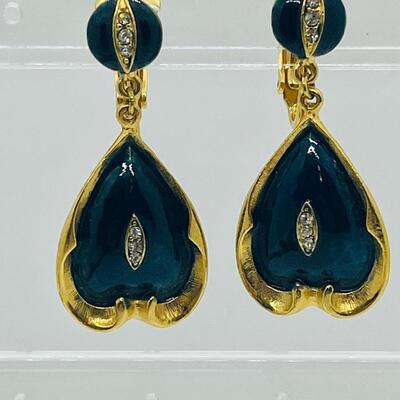 Lot 27: Vintage Marvella Green Enamel Maltese Cross & Rhinestone Brooch w/ Clip-on Earrings