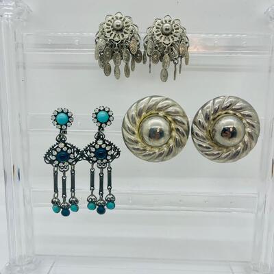 Lot 32: Vintage Silvertone and Beaded Earrings