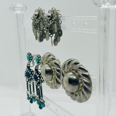 Lot 32: Vintage Silvertone and Beaded Earrings