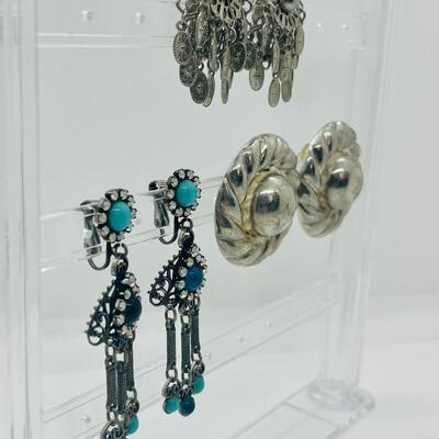 Lot 32: Vintage Silvertone and Beaded Earrings