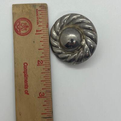 Lot 32: Vintage Silvertone and Beaded Earrings
