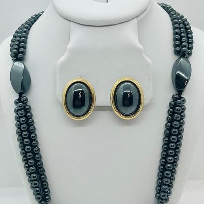 Lot 34: Hematite Necklace and Clip on Earrings Set