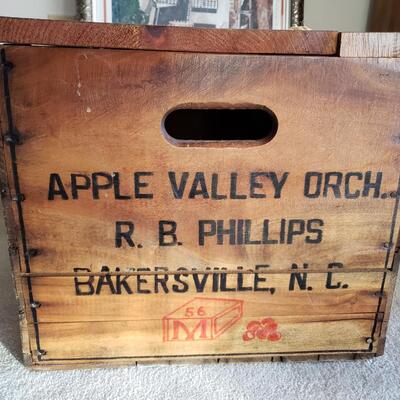 Decorative Apple Box
