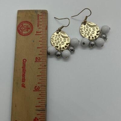 Lot 35: Chunky Fashion Pierced Earrings