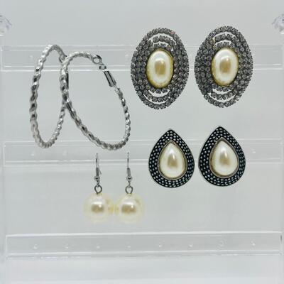 Lot 40: Silvertone and Faux Pearl Earrings