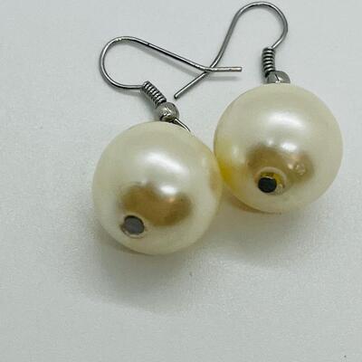 Lot 40: Silvertone and Faux Pearl Earrings