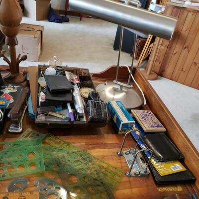 Plethora of Desk & Office Items