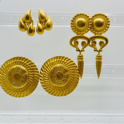 Lot 41: Satin Finish Earrings, Givenchy and More