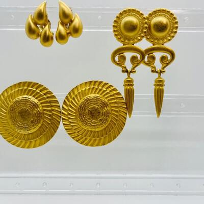 Lot 41: Satin Finish Earrings, Givenchy and More