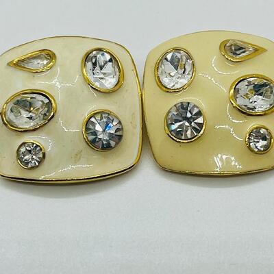 Lot 42: Goldtone two pr. Costume Clip on and 2 pr. Pierced Earrings