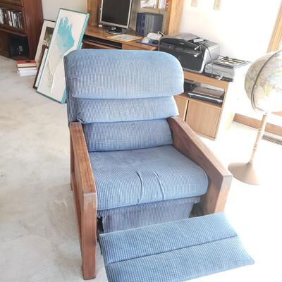 Pair of Recliners