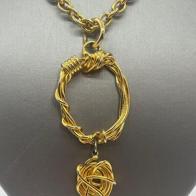Lot 54: Vintage Costume Goldtone Necklaces (Well Made/ Today's Look)