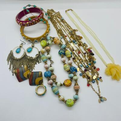 Lot 59: Multi Piece Colorful Jewelry Lot (Lucite Flower Necklace and More)