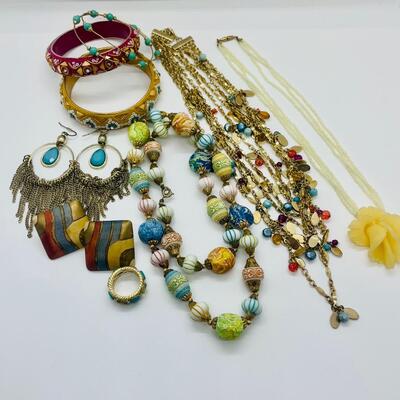 Lot 59: Multi Piece Colorful Jewelry Lot (Lucite Flower Necklace and More)