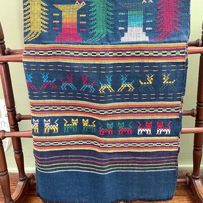 Lot 318 Hand Woven Wall Hanging / Rug From Guatemala Cats Dogs Birds