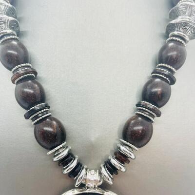 Lot 61: Vintage Chunky Silvertone and Wood Beaded Necklace