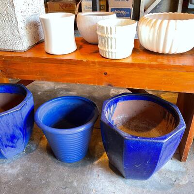 Lot 338 Group Blue & White Ceramic Planters and Flower Pots 8pcs