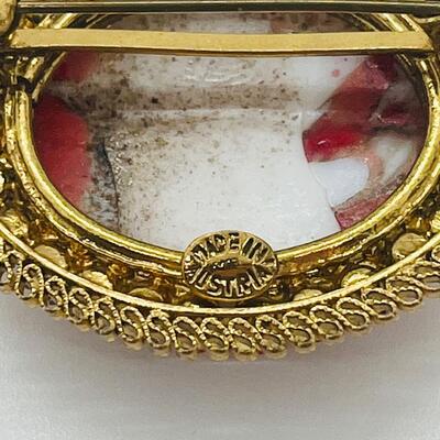Lot 69: Vintage Art Glass Brooch Made in Austria (Pop of Color)