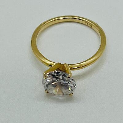 Lot 77: 14k Yellow Gold Solitaire Cubic Zirconia Ring