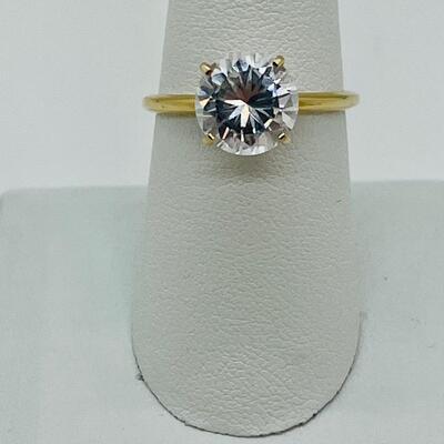 Lot 77: 14k Yellow Gold Solitaire Cubic Zirconia Ring