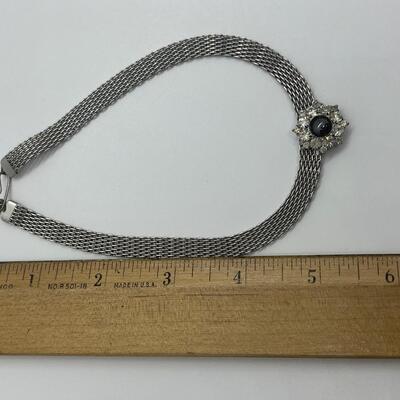 Lot 82: Vintage Hematite & Crystal Choker, Brooch & Clip-on Earrings Set