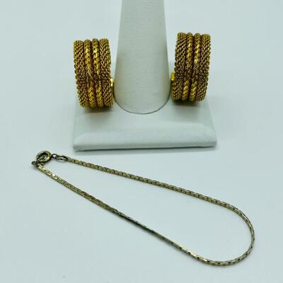 Lot 83: Vintage Gold Tone Earrings and Necklace