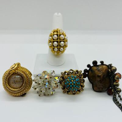 Lot 85: Vintage Adjustable Ring Lot