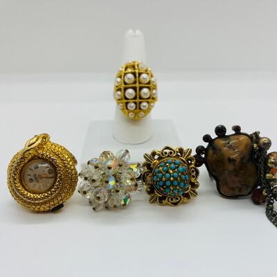 Lot 85: Vintage Adjustable Ring Lot