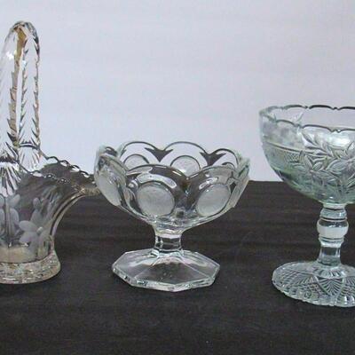 Lot of Vintage Pressed Glass, Pattern Glass, Glass Baskets