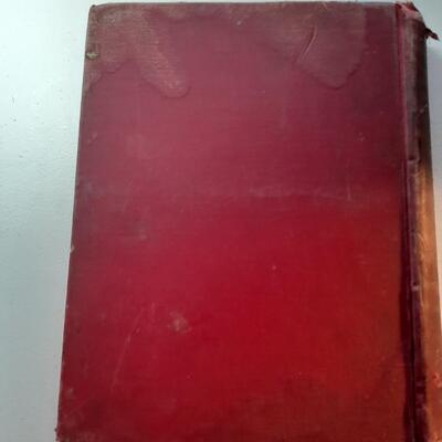 Living thoughts from poet, sage, and humorist by Daphne Dale