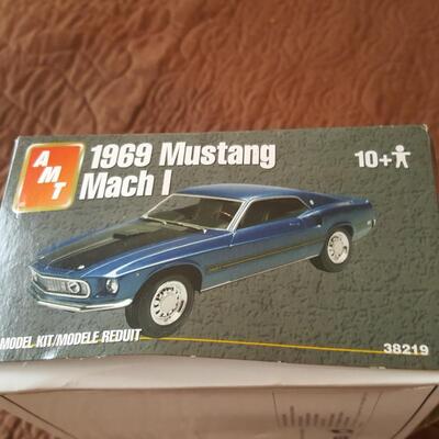 AMT 1969 Mustang Mach 1 Model Kit