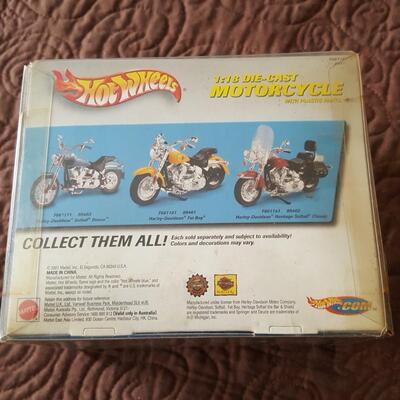 Hot Wheels Harley Davidson Fat Boy Motorcycle