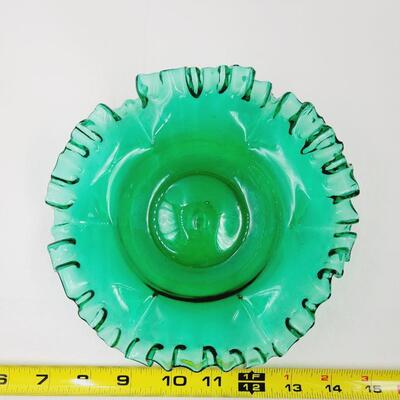 VINTAGE GREEN RUFFLED GLASS BOWL