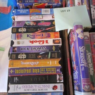 VHS CD's DVD's