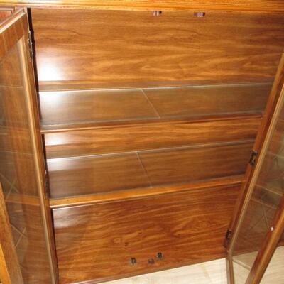 Broyhill China Hutch Top Only