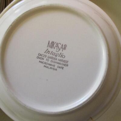 Mikasa Dinnerware