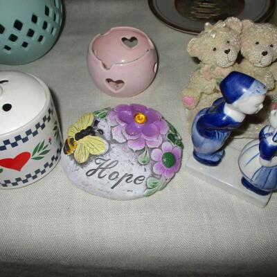 Various Knicknacks