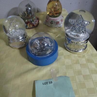 Snowglobe Collection