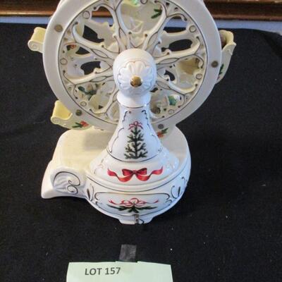 Musical Ferris Christmas Wheel