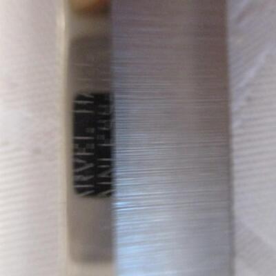 Carvel Hall Knives