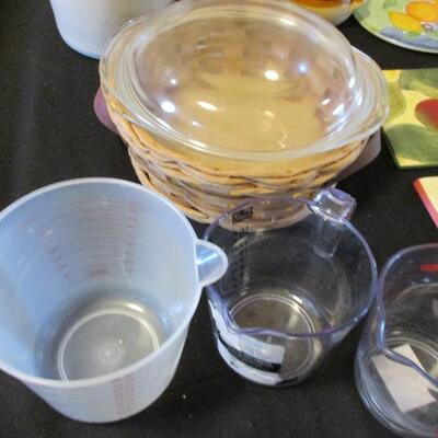 Mixed Kitchenware Lot