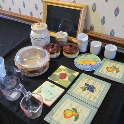 Mixed Kitchenware Lot