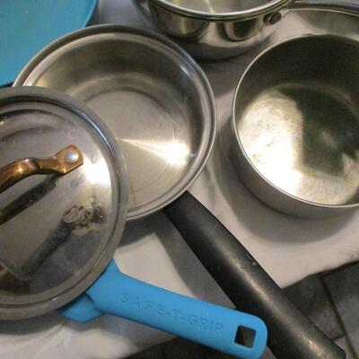 Pots & Skillets