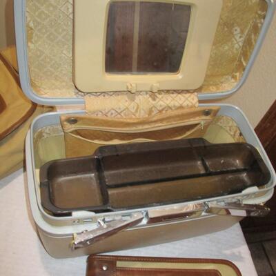 Toiletry Luggage