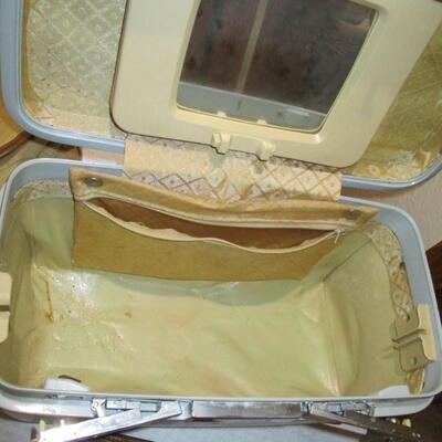 Toiletry Luggage
