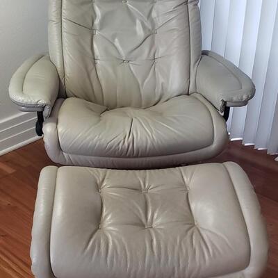 Gray Stressless Recliner with Ottoman